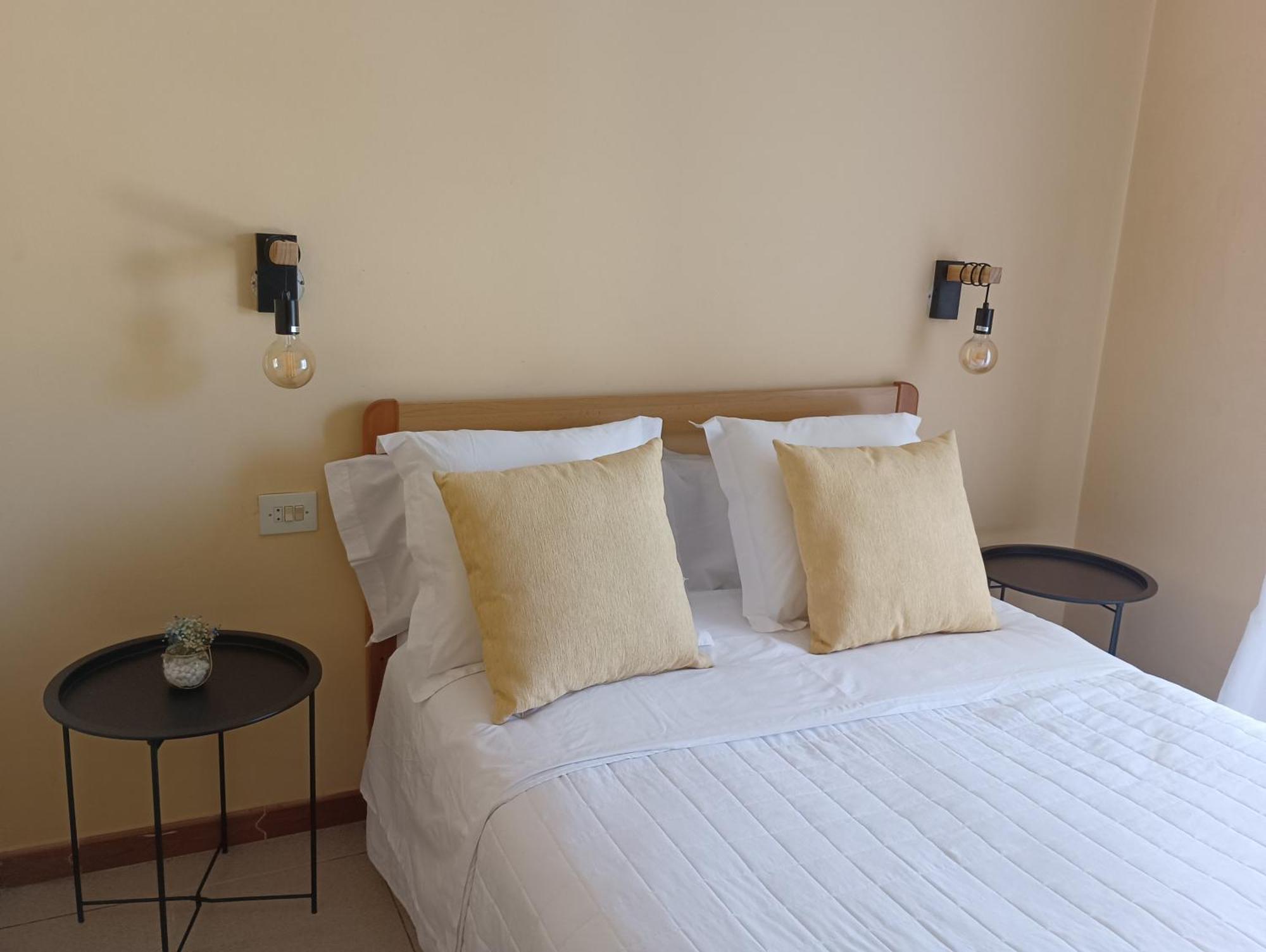 Hostal Pension Mar De Plata Lugo Exterior photo